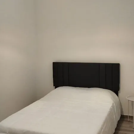 My Space Δωμάτια σε οικογενειακή κατοικία *